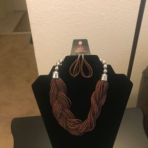 Necklace and earring set